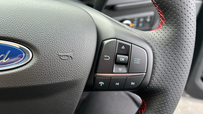 Ford Kuga 2.5 FHEV ST-Line 5dr CVT Hybrid Estate